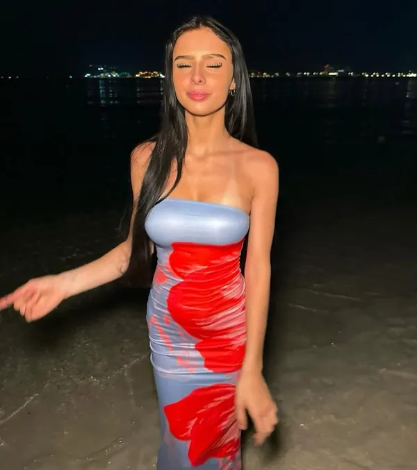 Louann Grn's BabeWiki Profile