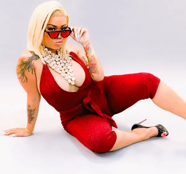 Lovely Mimi's photo 5