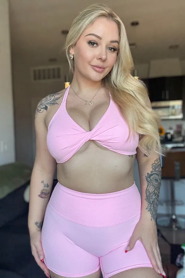 Lucky Kay Love's photo 9