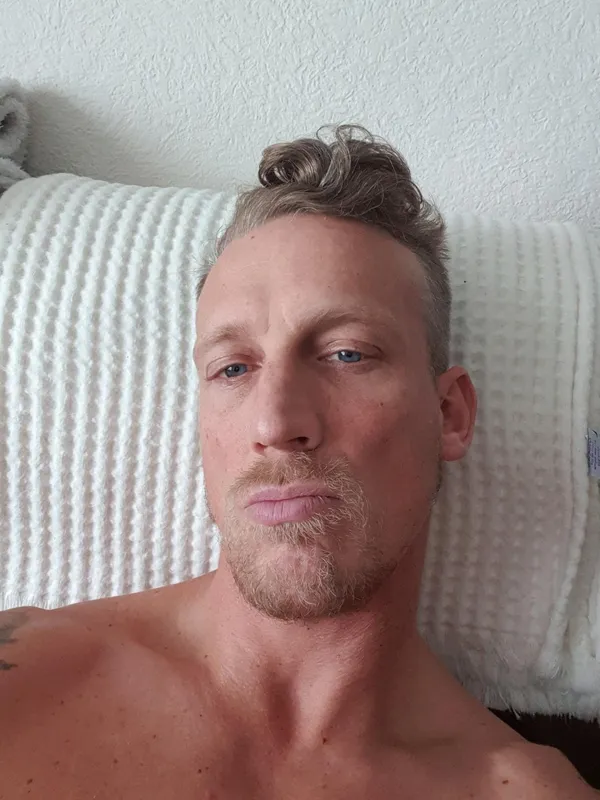 Luke Hardy's photo 3