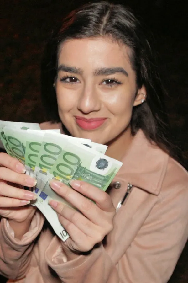 Luna Silver's photo 9