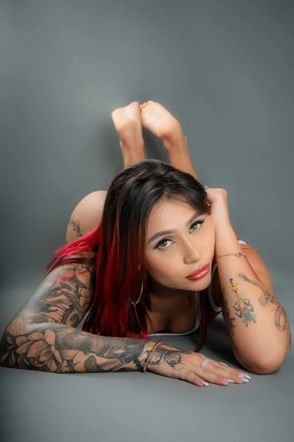 luuucifer1203's BabeWiki Profile