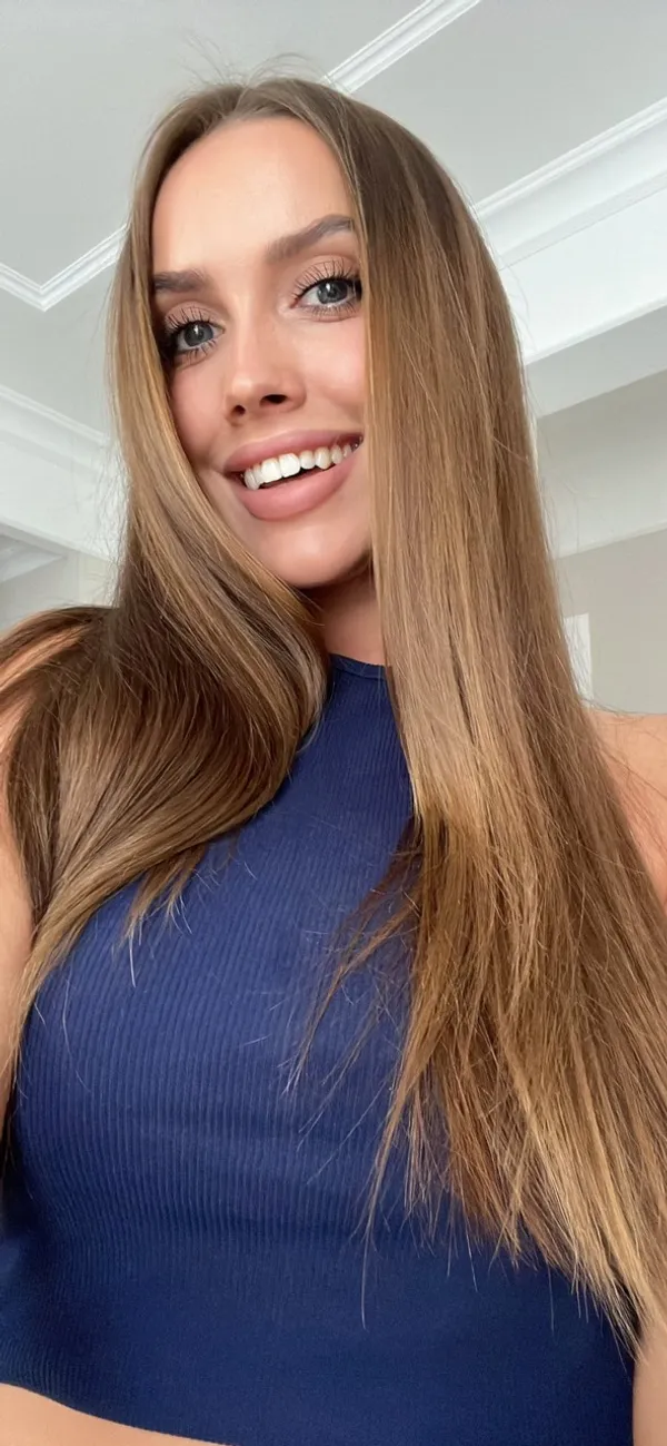 Luxury Girl's BabeWiki Profile