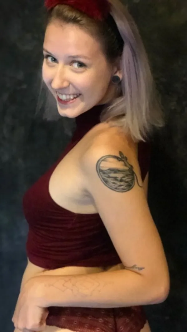 Lyanna's BabeWiki Profile