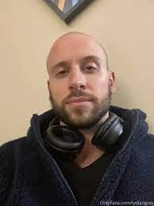 Lydian Grey's photo 4