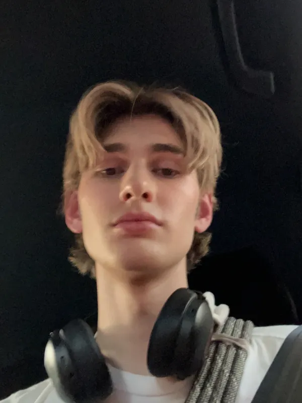 lyrigos's BabeWiki Profile