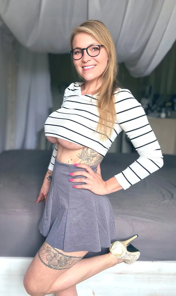 Madame Vau's BabeWiki Profile