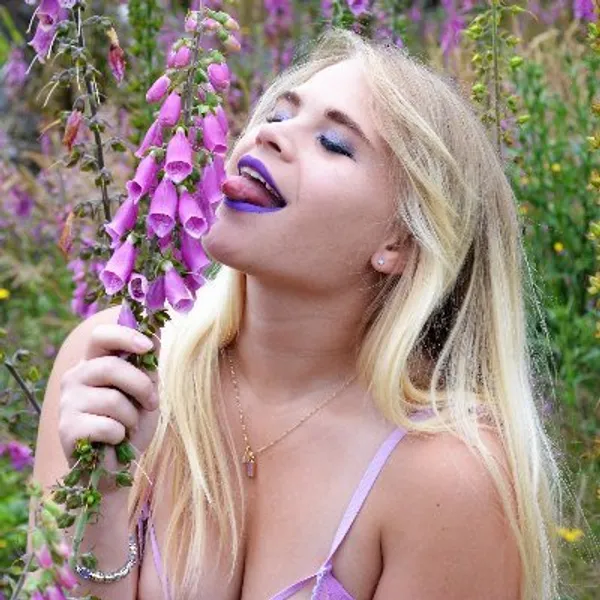 Maddie's BabeWiki Profile