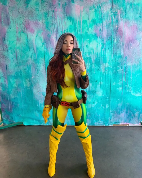 Maddy Belle's photo 10