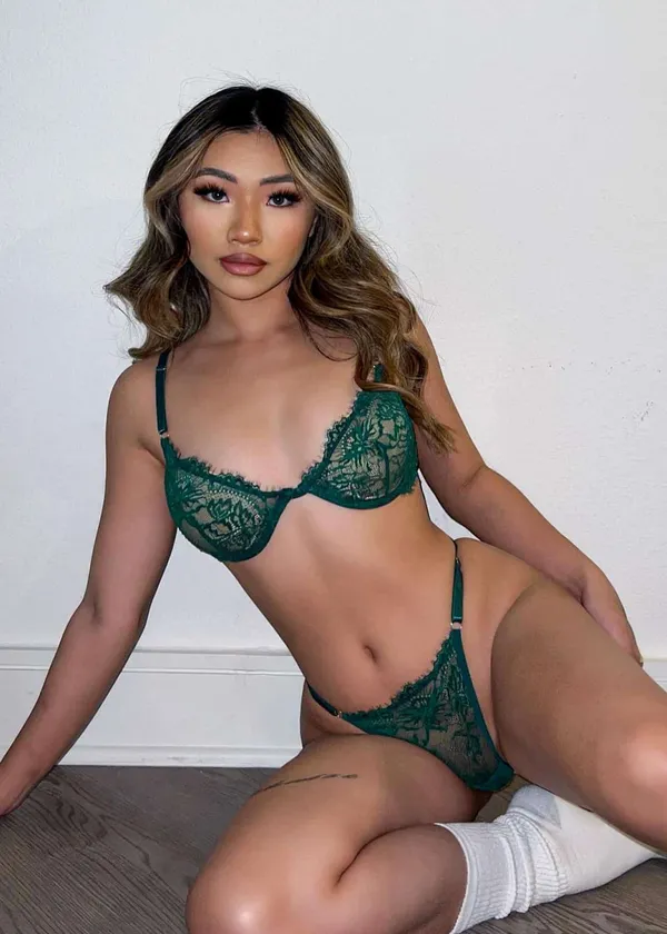 Madison Jane's photo 7