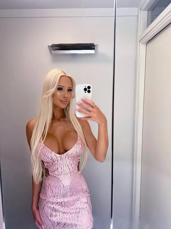 Maia Blondie's BabeWiki Profile