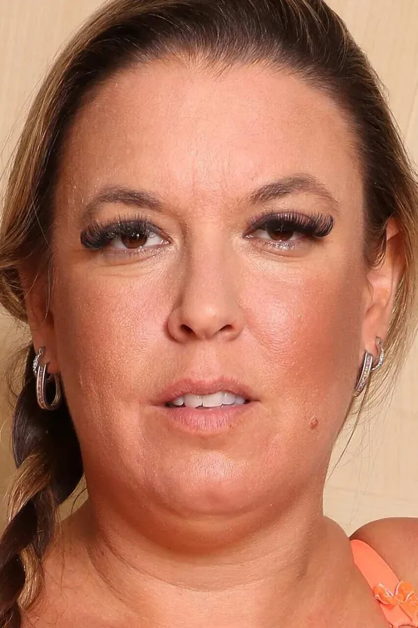 Maisie Lewis's BabeWiki Profile