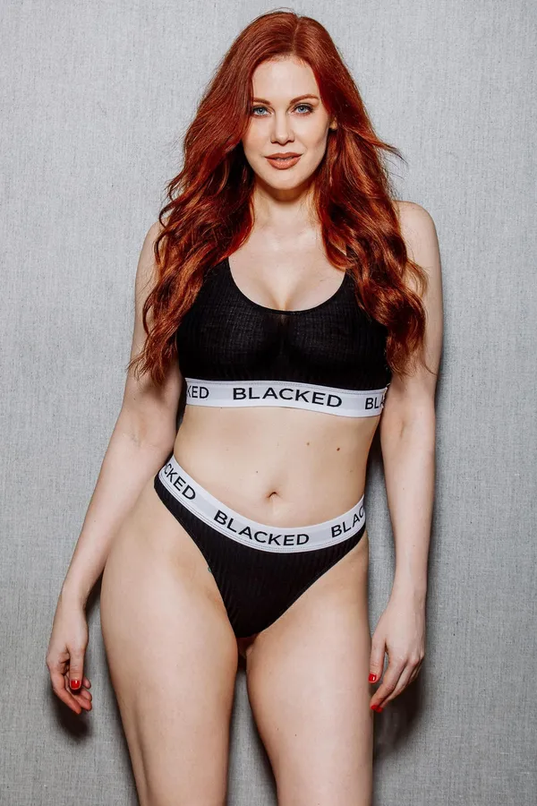 Maitland Ward's photo 8