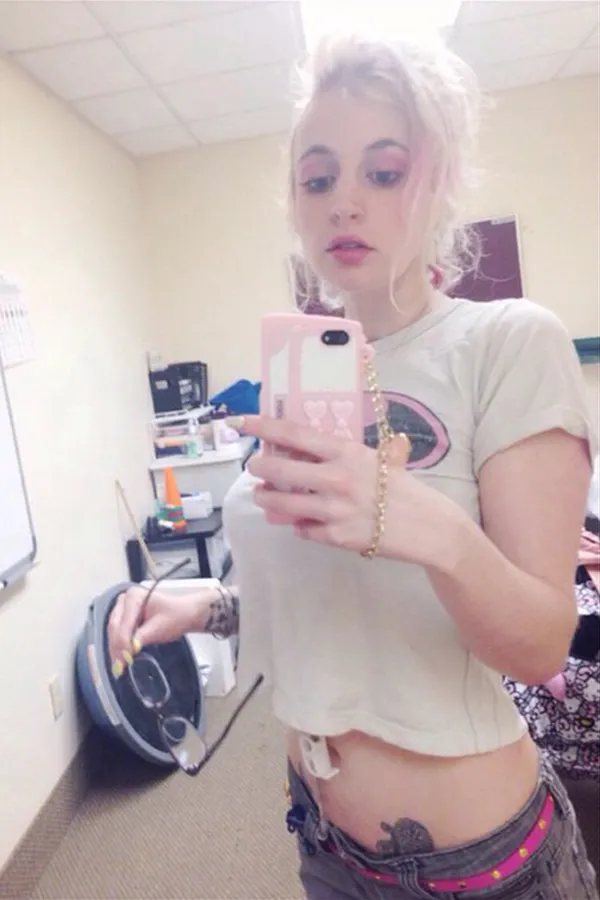 Mandy Morbid's photo 9