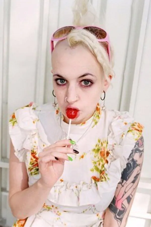 Mandy Morbid's photo 10