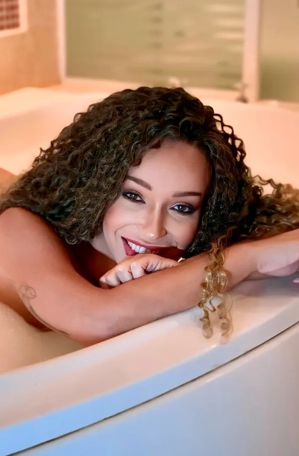 Manuela William's photo 9