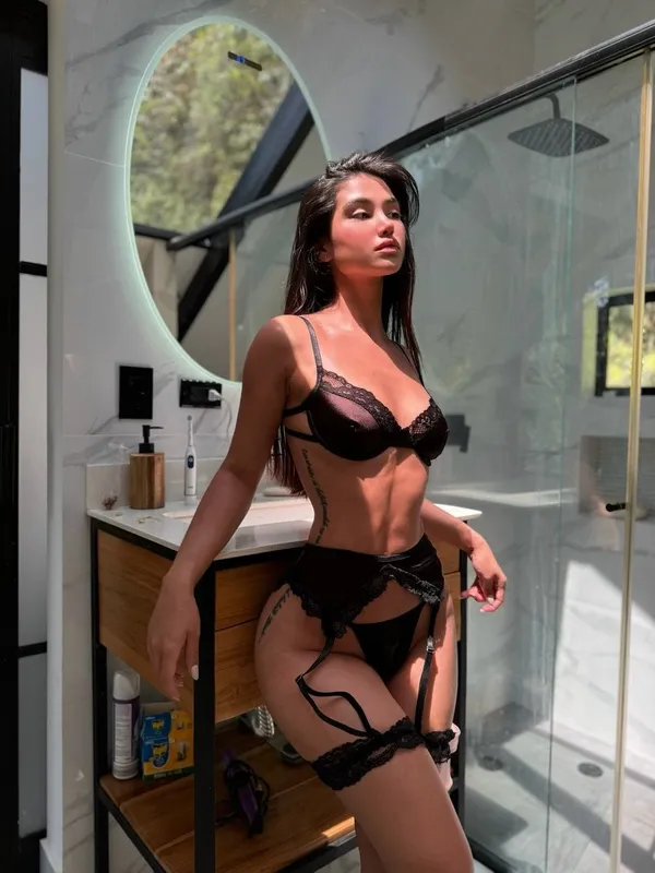 Marci Moral's photo 5