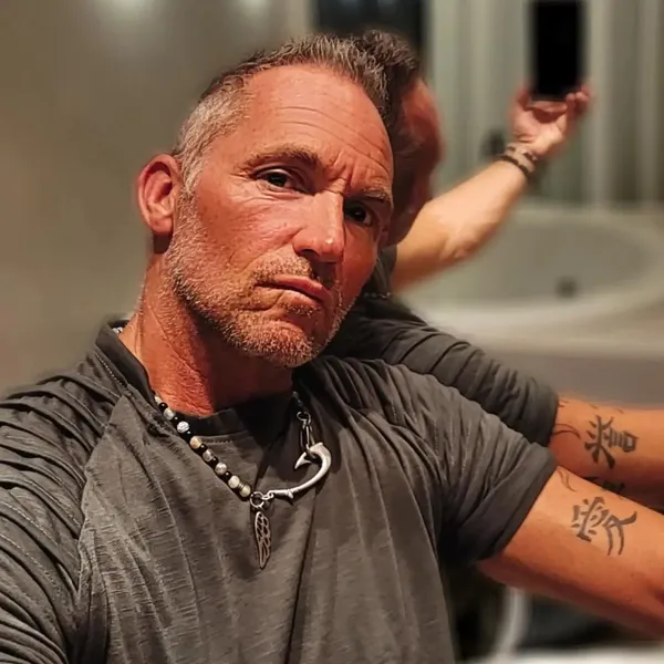 Marcus London's photo 4