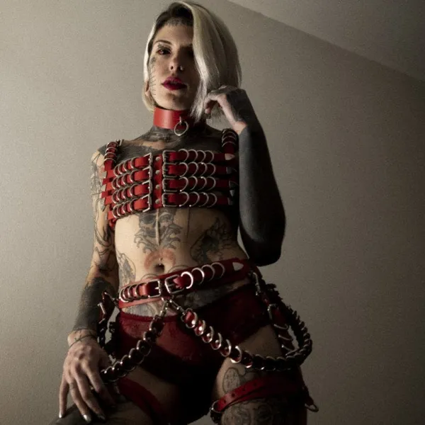 Mari Zombie's photo 6