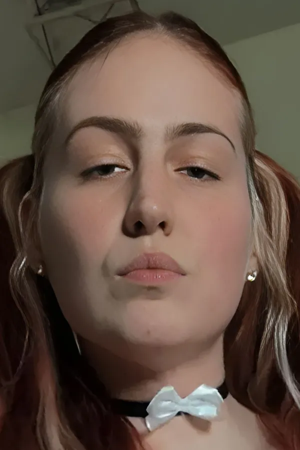 Masha Crozeo's BabeWiki Profile