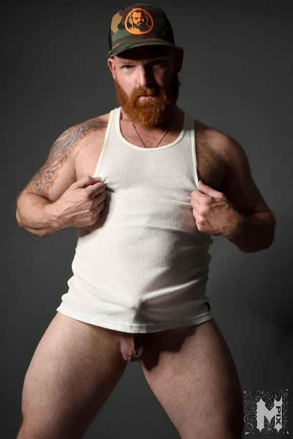 Mason McGregor's BabeWiki Profile