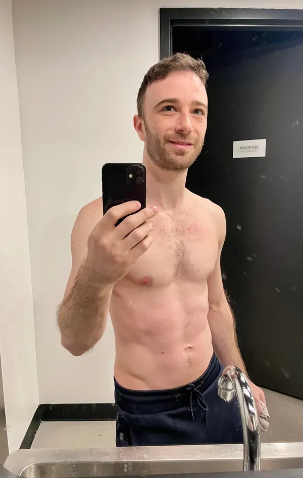 masturbatebro's BabeWiki Profile