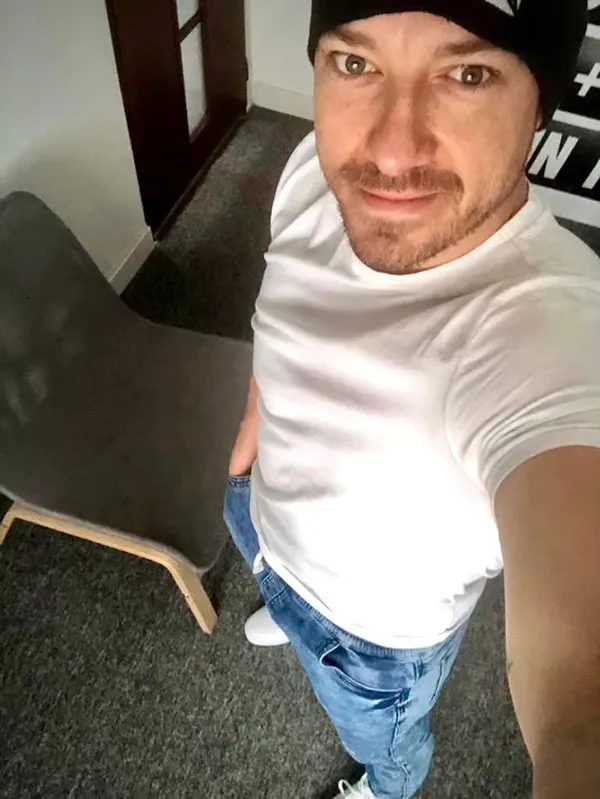 Mateo Owiak's BabeWiki Profile