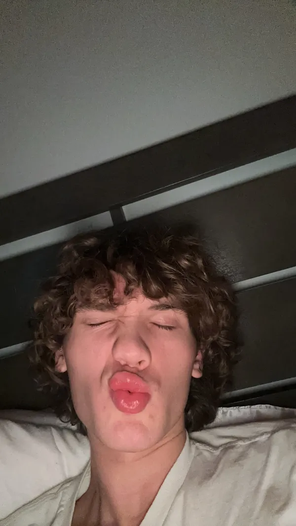 max_is_hot's BabeWiki Profile