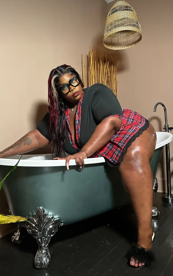 Medusa Rayne's BabeWiki Profile