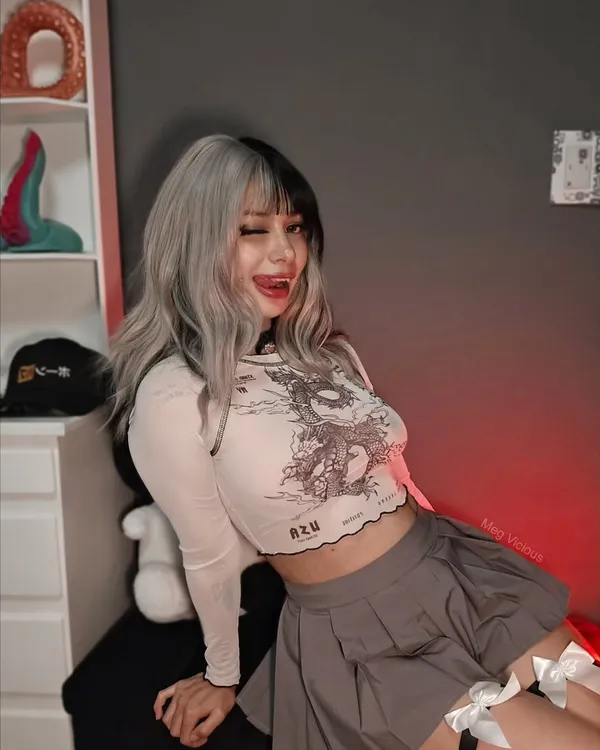 Meg Vicious's photo 9