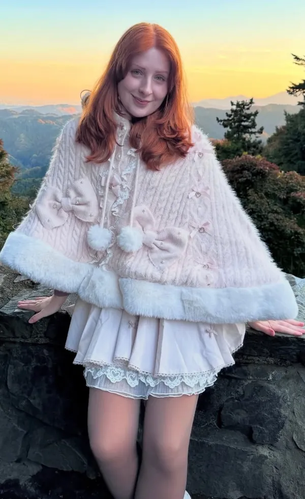 Megan Elizabeth (hitobito)'s BabeWiki Profile