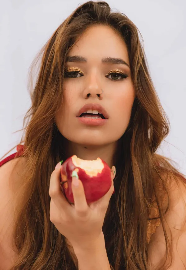 Meghan Gomez's photo 5