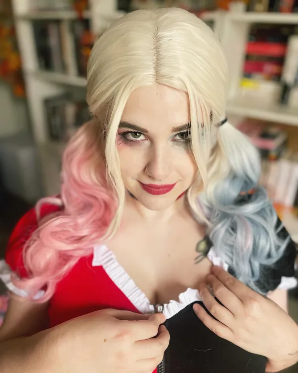 Meghan Mage's photo 7