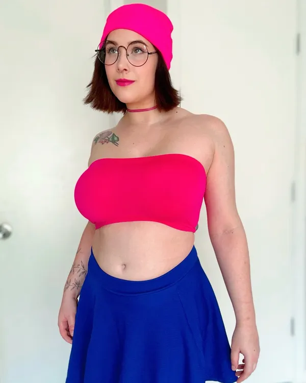 Meghan Mage's BabeWiki Profile