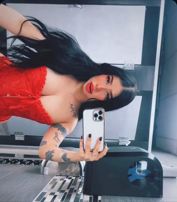 Melida Rodriguez's BabeWiki Profile