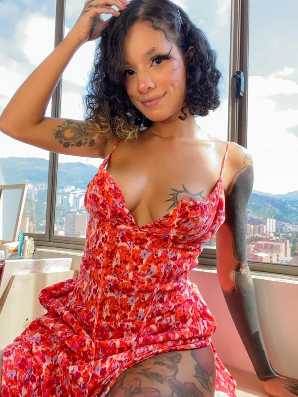 Mena Saurio's BabeWiki Profile