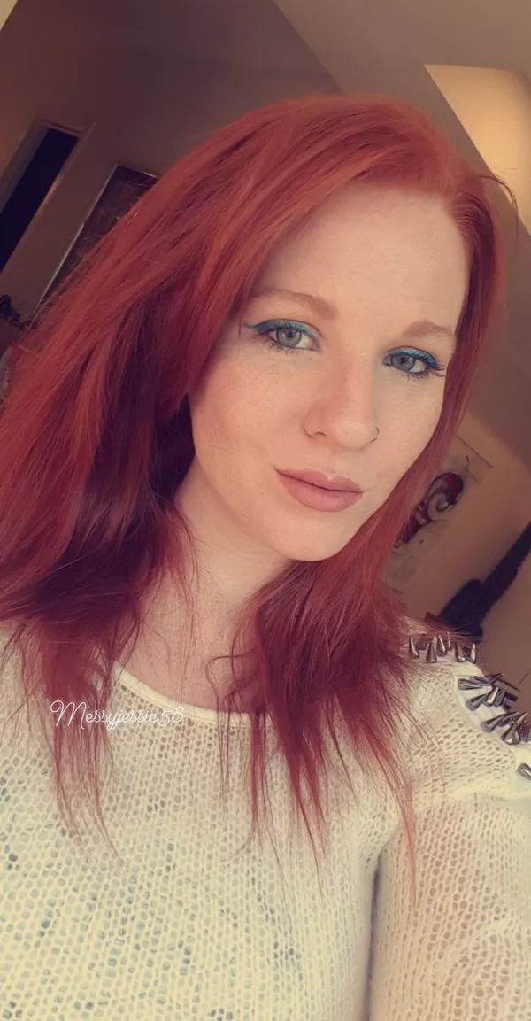 Messy Jessie's photo 5