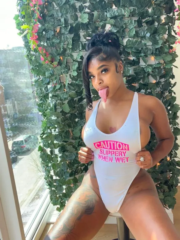 Mia Mercy's BabeWiki Profile