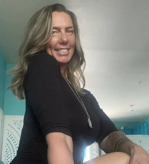 Mikayla Miles's photo 3