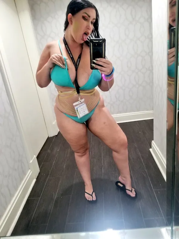 Milah Romanov's BabeWiki Profile