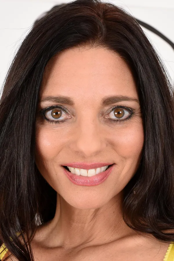 Mindi Mink's photo 4