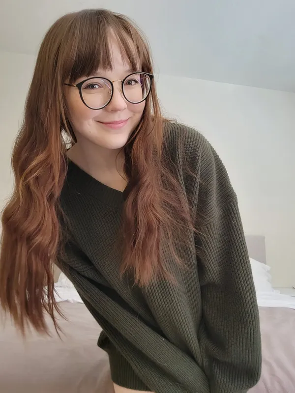 Mira_xo's BabeWiki Profile