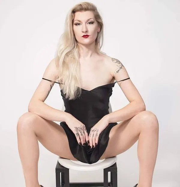 Miss Adah Vonn's photo 6