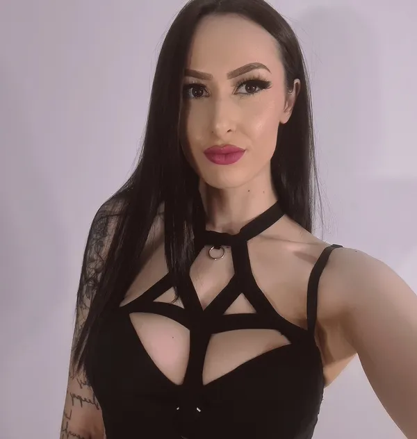 Miss Anna's BabeWiki Profile