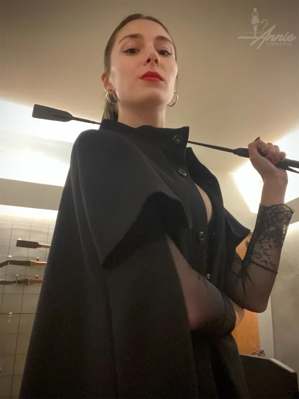 Miss Annie's BabeWiki Profile