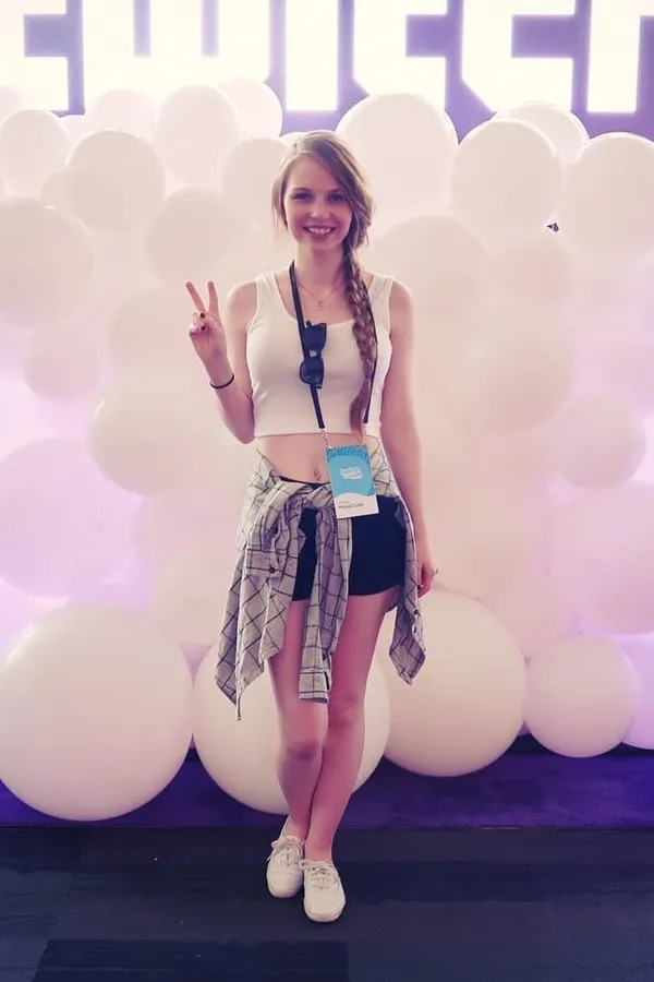 Miss Click's BabeWiki Profile