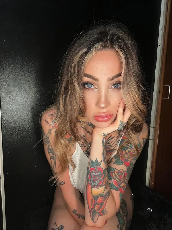 Miss Diavola's photo 7