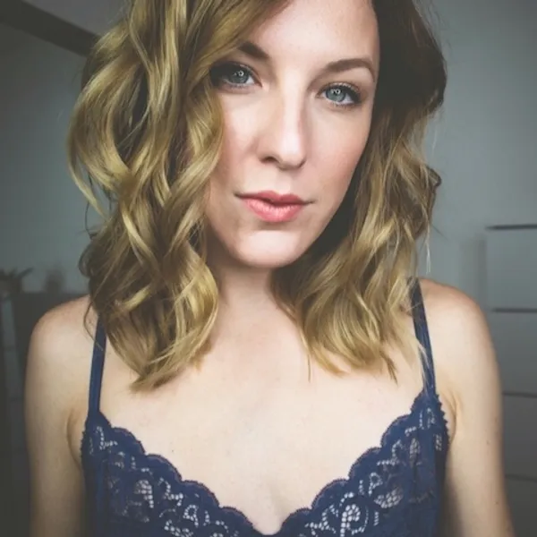 Miss Hanna's BabeWiki Profile