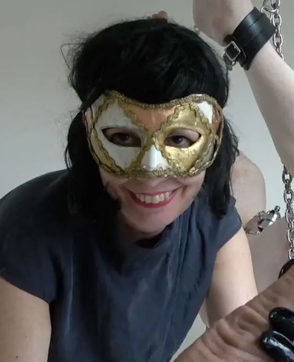 Miss M.'s BabeWiki Profile