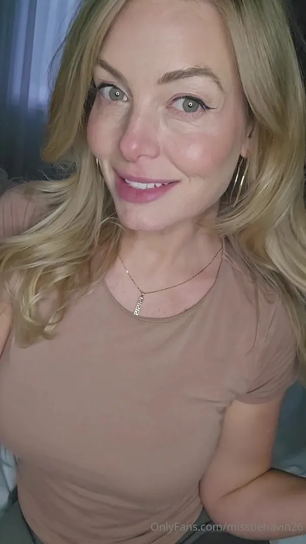 Missbehavin26's photo 5